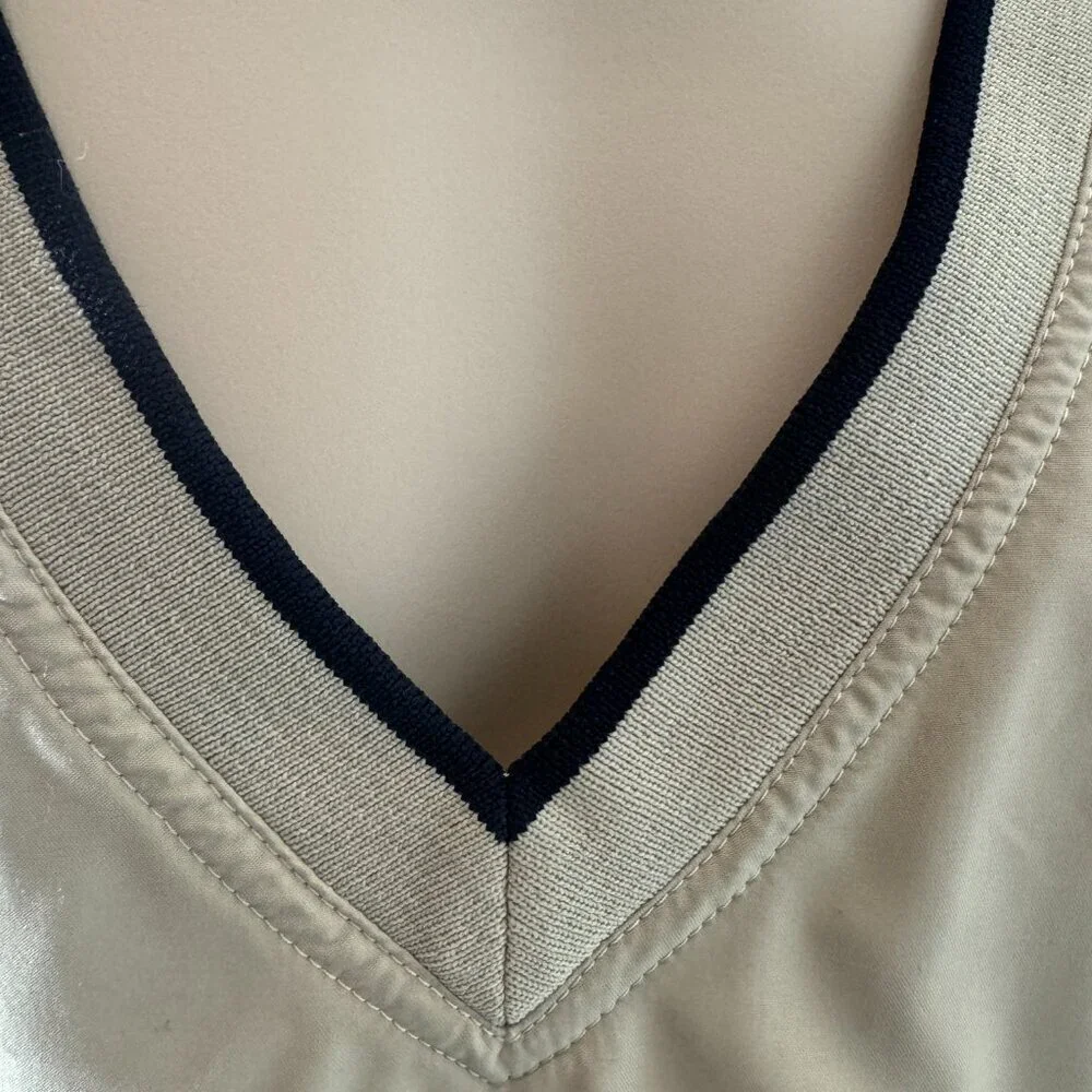 L.L. Bean bean neck